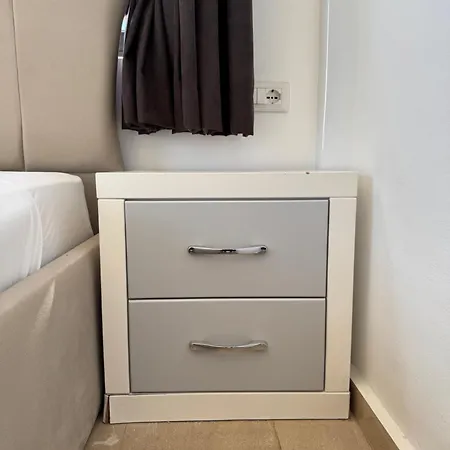N'det Hotel *
