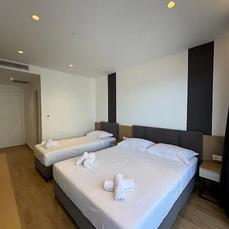 Hotel N'det *