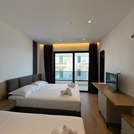N'det Hotel *