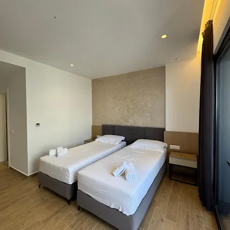 Hotel N'det *